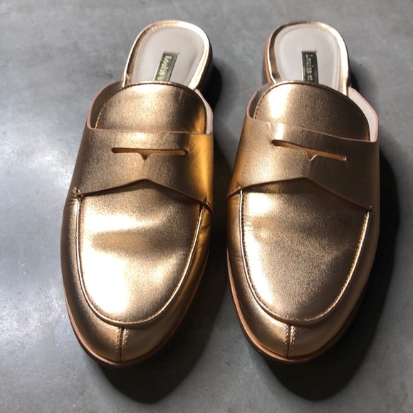 Louise et Cie Shoes - Louise Et Cie Dugan Flat Loafer Mule Gold